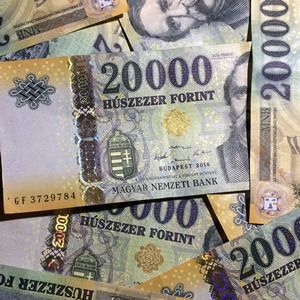 Minimum wage and Payroll taxes in Hungary 2019