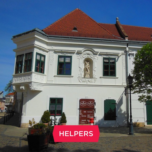 When to choose the residence permit for guest self-employment in Hungary?